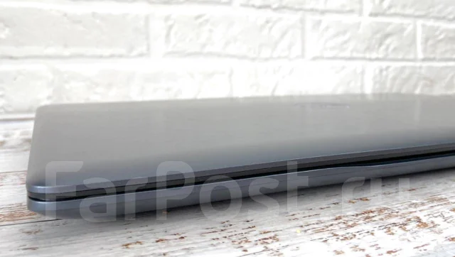 Dell G3. 17.3", 2,2����, ��� 16 ��, ���� 2 000���, WiFi: 1, Bluetooth: 1, ����������� �� 99��. ����