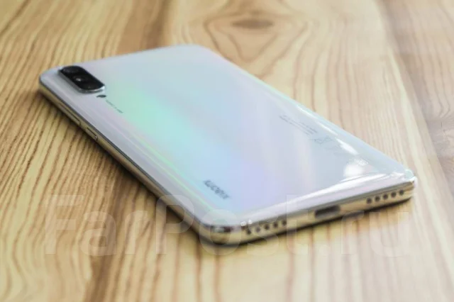 Xiaomi Mi A3. �����, �����, 4G LTE, Dual-SIM. ��� ����� �� ���������� ����