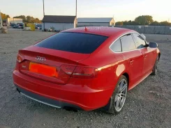 Audi S5 ����