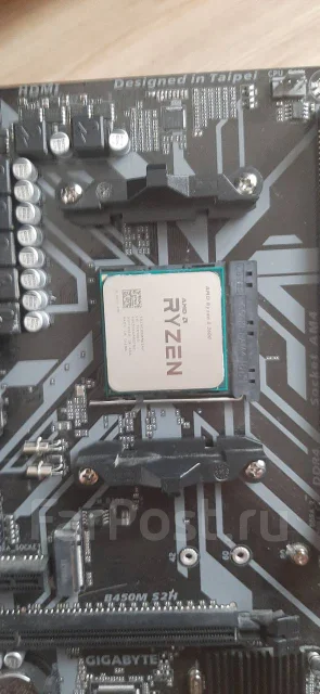 AMD Ryzen 5 2600 ����