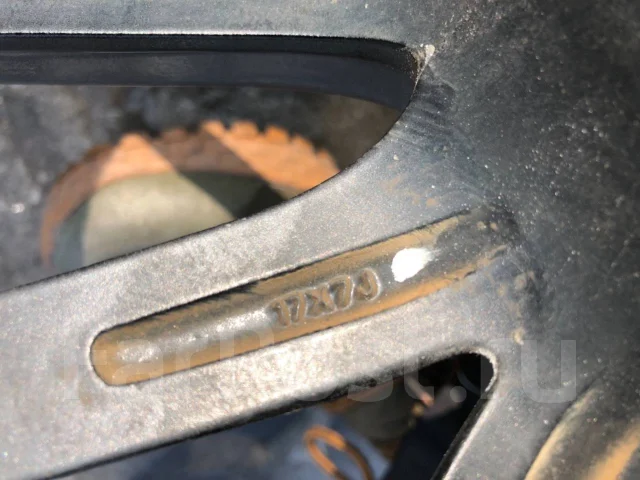 BADX Loxarny Parabola. 7.0x17", 4x100, ET45 ����