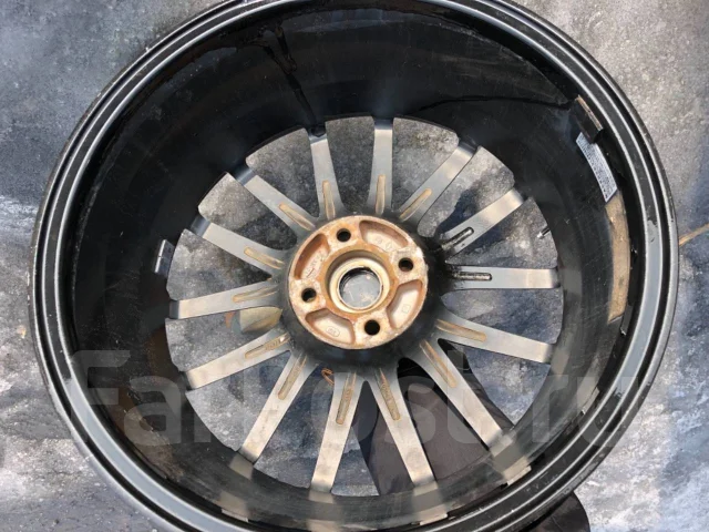 BADX Loxarny Parabola. 7.0x17", 4x100, ET45 ����