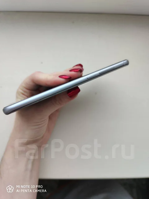 Honor 9. �/�, �����������, 3G, 4G LTE, Dual-SIM, NFC ����