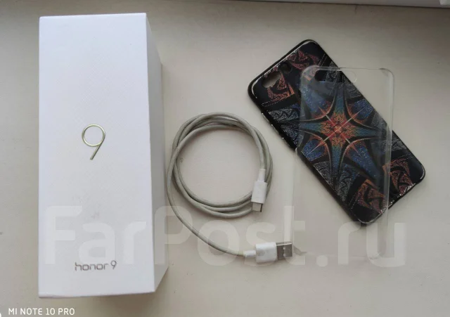 Honor 9. �/�, �����������, 3G, 4G LTE, Dual-SIM, NFC ����