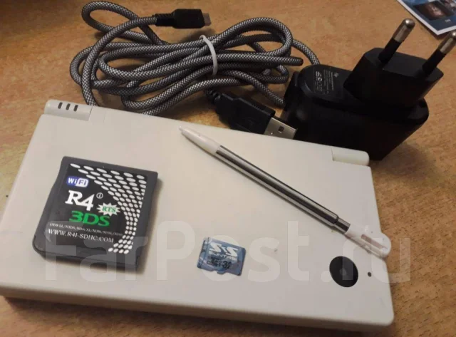 Nintendo DSi ����