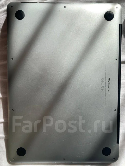 Apple MacBook Pro 13 2015 Early. 13.3", 2,3����, ��� 256 �� � ������, ���� 128���, WiFi: 1, Bluetooth: 1, ����������� �� 8��. ����