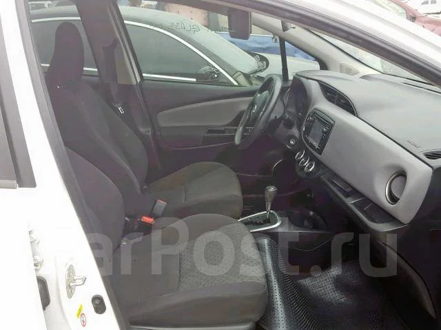 Toyota Yaris. �������, ��������, 1.5 (99��.�.), ������, 1����. ��, �/�. ��� ����� �� ���������� ����