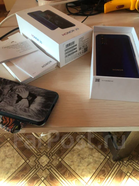 Honor 20. �/�, �����, 4G LTE ����