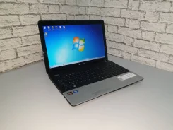 Packard Bell. 15.6", ��� 4 ��, ���� 320���, WiFi: 1, Bluetooth: 1, ����������� �� 5��. ����