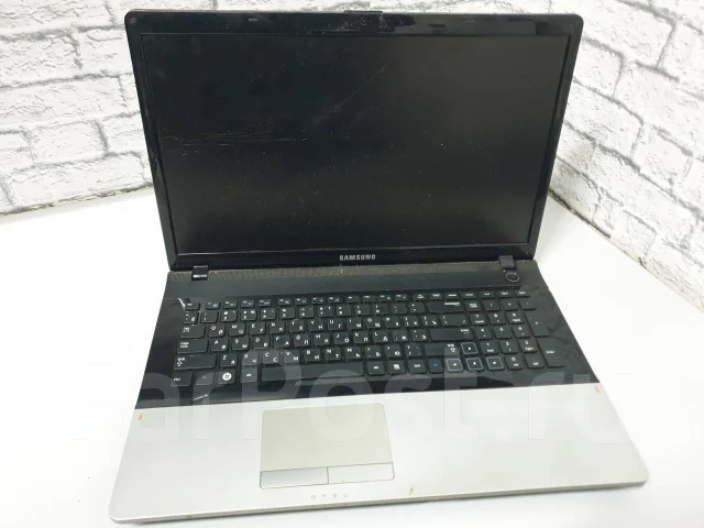 Samsung 305E7A. WiFi: 1, Bluetooth: 1 ����
