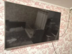 DEXP U49D9000H. LED ����