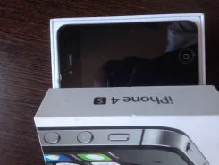 Apple iPhone 4s. �/�, 8 ��, ������, 3G