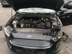 Ford Fusion ����