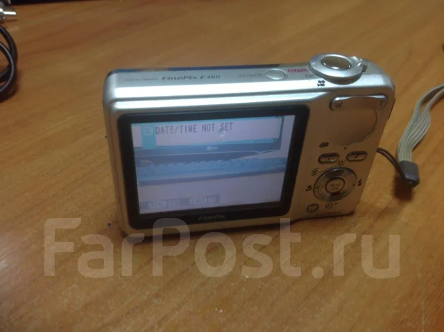 Fujifilm FinePix F460. 5 - 5.9 ��, ���: 3� ����