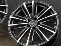 Weds Kranze Acuerdo. 8.0/9.0x19", 5x114.3, ET35/35 ����