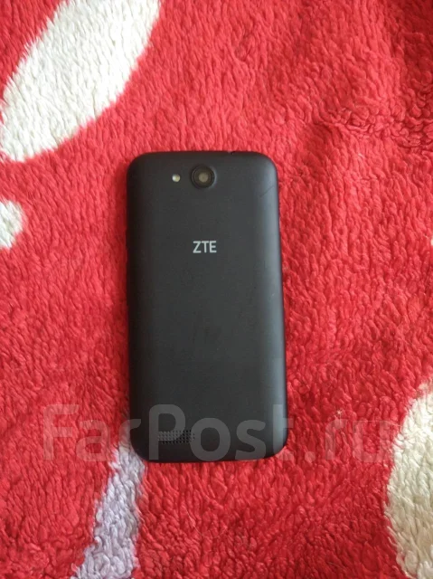ZTE. �/�, ������, 3G, Dual-SIM ����