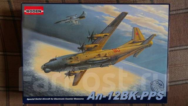 Сборная модель самолёта АН-12 ппс 1/72 (Roden ), новый, в наличии. Цена ...