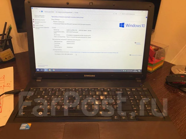Samsung R540. 15.6", 2,4����, ��� 4 ��, ���� 320���, WiFi: 1, Bluetooth: 1, ����������� �� 1��. ����