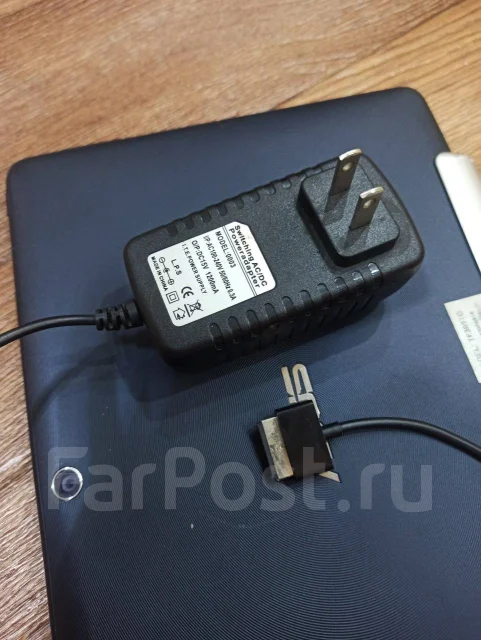 Asus Transformer Pad TF300TG ����