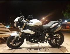 Triumph Speed Triple. 1 050����. ��., ��������, ���, � �������� ����