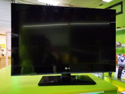 LG 32CS560. LCD (��) ����