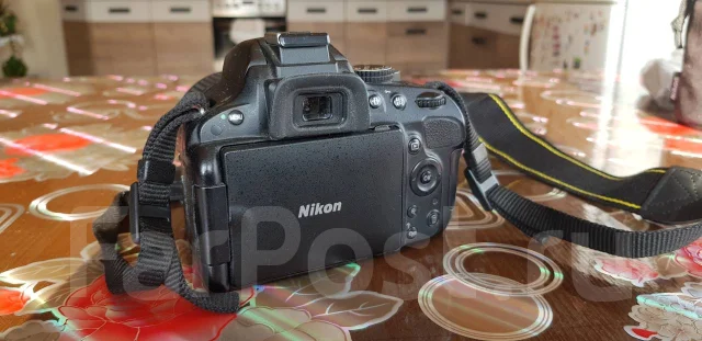Nikon D5100 ����