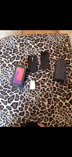 Xiaomi Mi 9T Pro. �/�, �������, 4G LTE, Dual-SIM, NFC ����