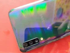 Samsung Galaxy A70. ����� ����