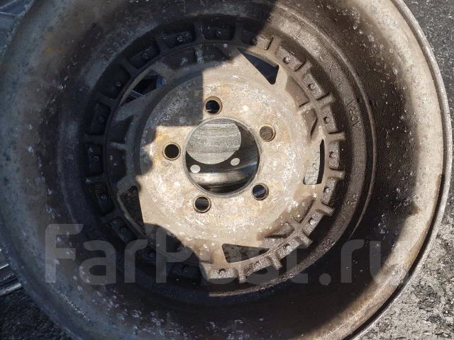 Red Wheel. 7.0x14", 5x114.3, ET-5, �� 83���. ����