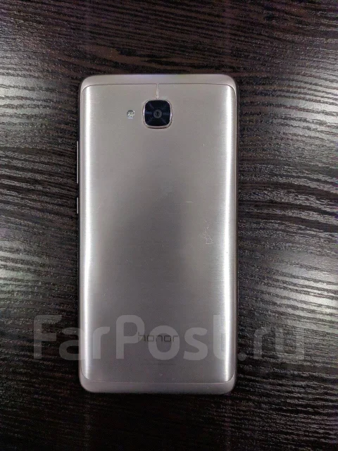 Honor 5C. �/�, �������, 3G, 4G LTE, Dual-SIM ����