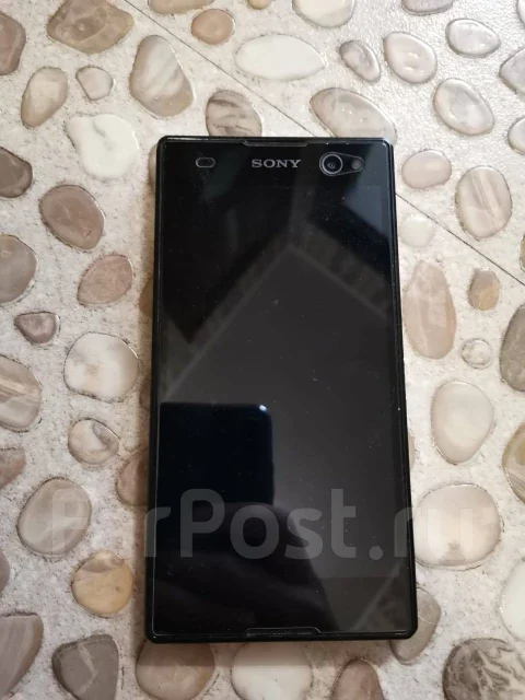 Sony Xperia C3. �/�, ������, 3G, 4G LTE, Dual-SIM, NFC ����