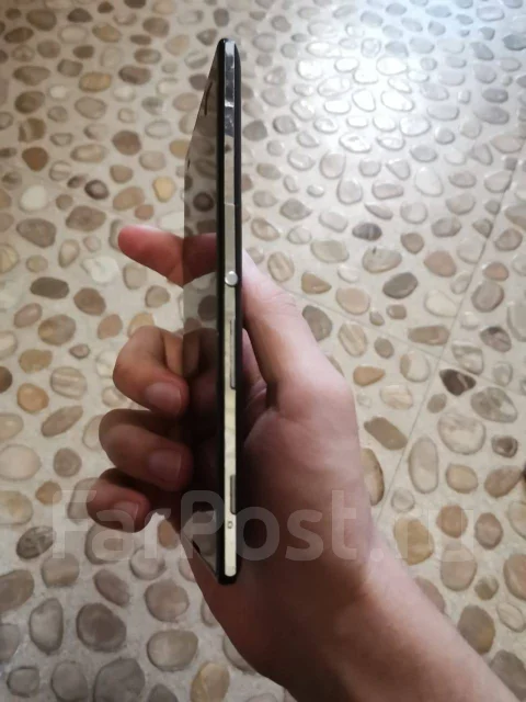 Sony Xperia C3. �/�, ������, 3G, 4G LTE, Dual-SIM, NFC ����