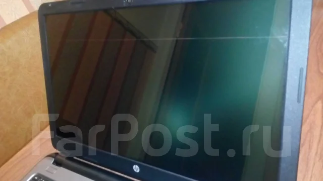 HP 15-r270ur. 15", 2,6����, ��� 8 ��, ���� 60���, WiFi: 1, Bluetooth: 1, ����������� �� 3��. ����