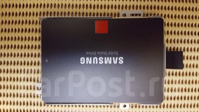 MSI GT73VR 6RF Titan Pro. 17.3", ��� 8 ��, WiFi: 1, Bluetooth: 1 ����