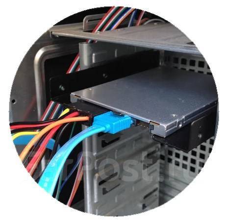 Салазки (переходник, кронштейн) для 2,5" SSD/HDD в слот 3,5", новый, в ...
