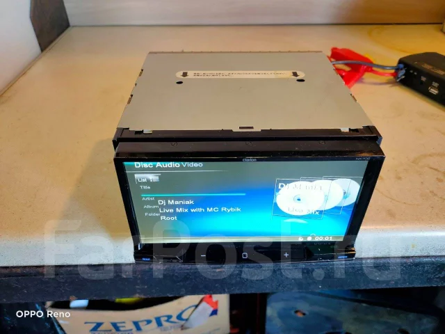 Clarion NX702 ����