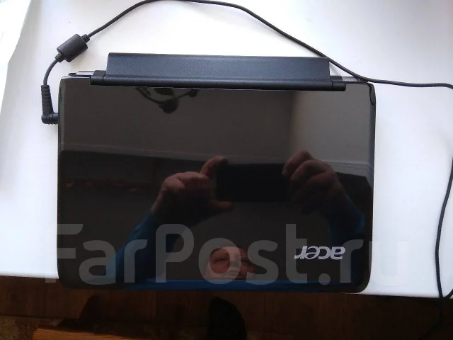 Acer Aspire One. 11.6", 1,3����, ��� 1024 ��, ���� 160���, WiFi: 1, Bluetooth: 1, ����������� �� 8��. ����