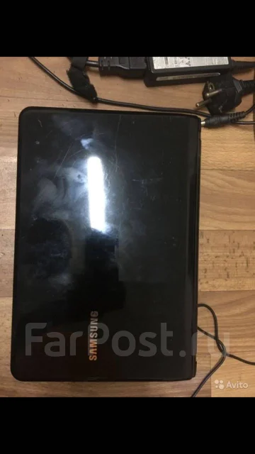 Samsung. 12", 60����, ���� 2���, WiFi: 1, Bluetooth: 1 ����