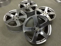 RinSpeed. 8.5x18", 5x112, ET35 ����