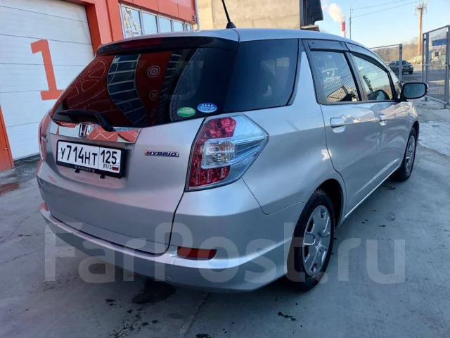 Honda Fit Shuttle. �������, ��������, 1.3 (88��.�.), ������, 84 000����. �� ����