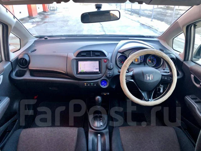 Honda Fit Shuttle. �������, ��������, 1.3 (88��.�.), ������, 84 000����. �� ����
