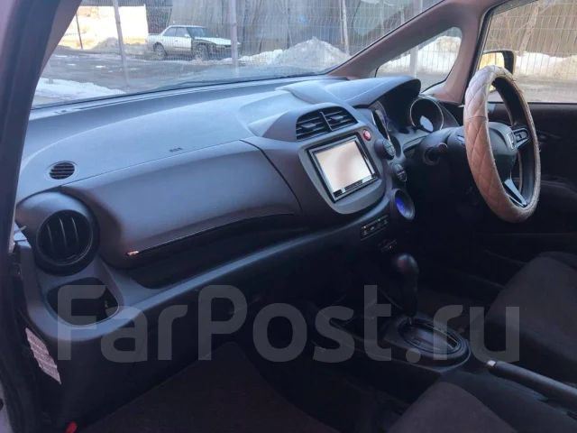 Honda Fit Shuttle. �������, ��������, 1.3 (88��.�.), ������, 84 000����. �� ����