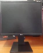 LG. 19"