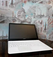 Sony VAIO SVF. 15.5", 1,8����, ��� 4 ��, ���� 500���, WiFi, Bluetooth, ����������� �� 1��. ����