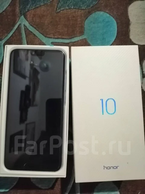 Honor 10. �/�, �����, 3G, 4G LTE, Dual-SIM, NFC ����