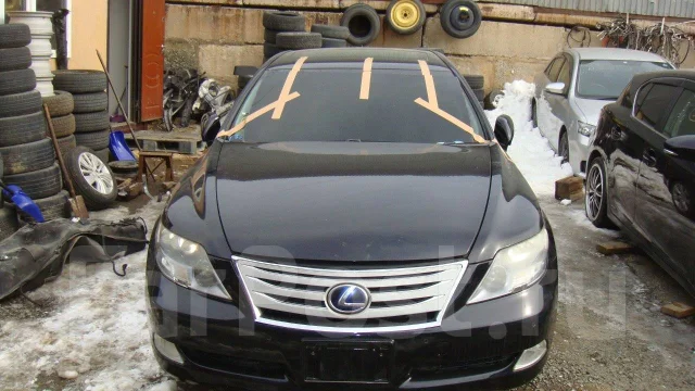 Lexus LS600h. UVF25, 2UR ����
