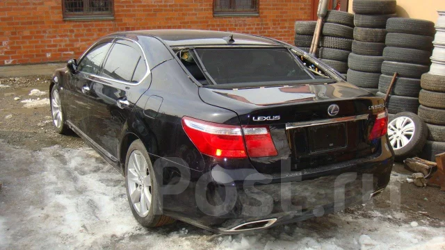 Lexus LS600h. UVF25, 2UR ����