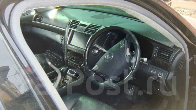 Lexus LS600h. UVF25, 2UR ����