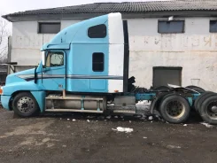 Freightliner Century ����