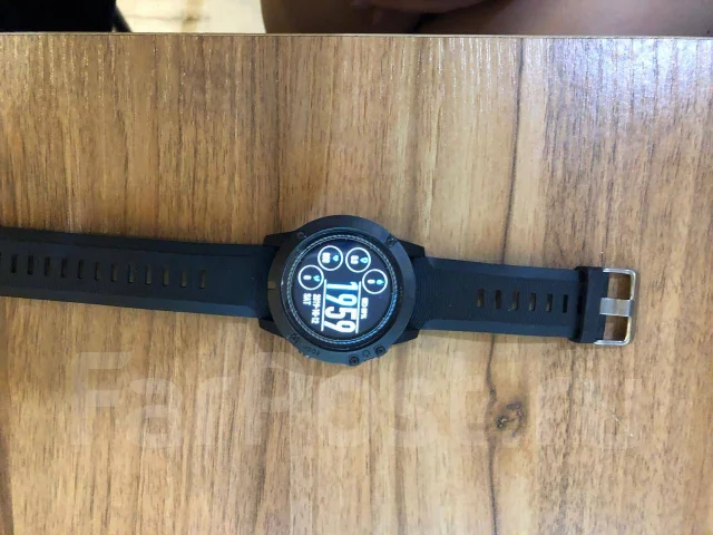 Zeblaze Vibe 3 Pro. IP67 ����